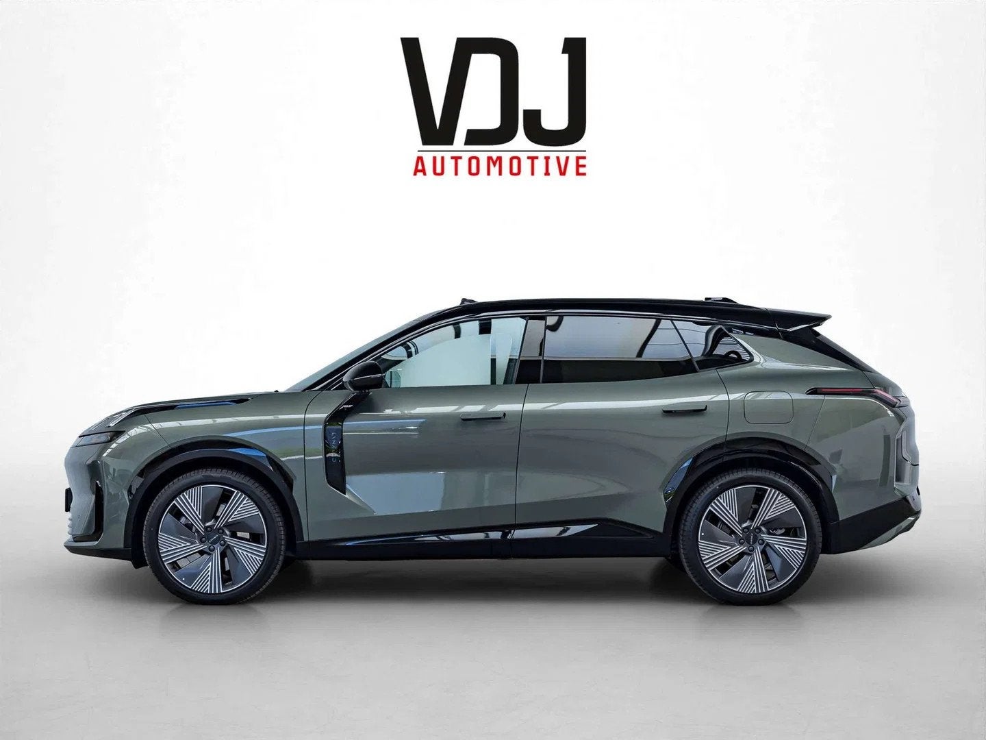 Lynk & Co 08 MORE|200KM ELEK BEREIK|PANO|360|HARMAN&KARDON, Autos, Lynk & Co, Achat, Entreprise, 257 kW, Noir