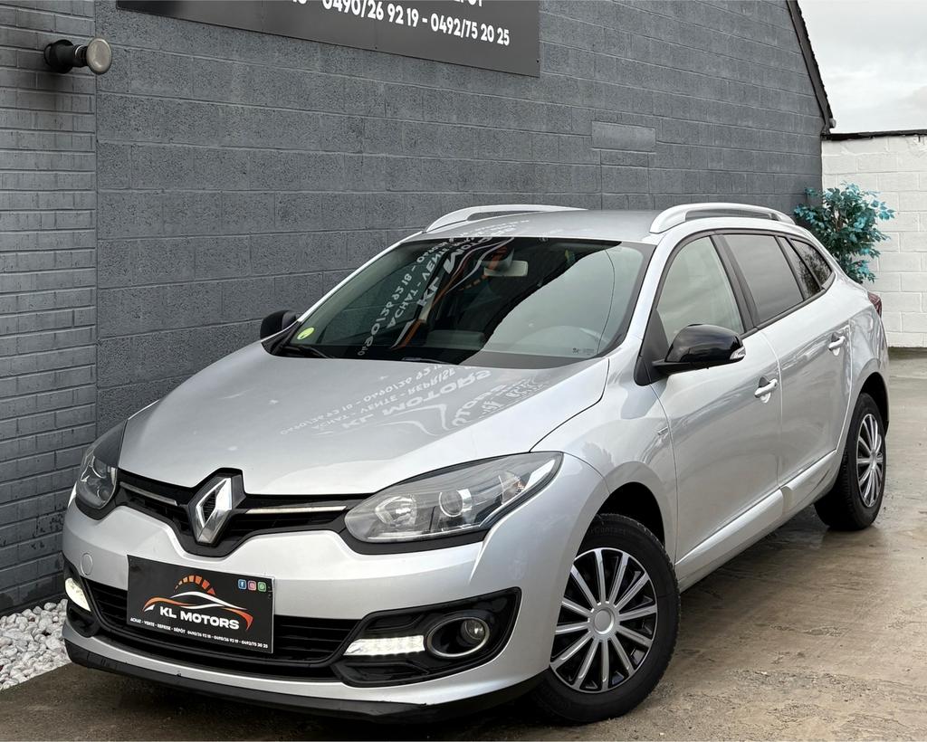 RENAULT MÉGANE TOMTOM LIMITED 1.5DCI 188 000KM CARPASS 2015, Auto's, Voorwielaandrijving, Euro 5, Stof, Zwart