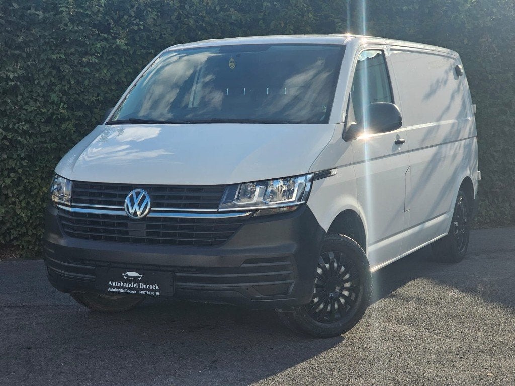 Volkswagen Transporter 2l TDI L2 |BOÎTE MANUELLE | 3 PLACES, Autos, Camionnettes & Utilitaires, Achat, Entreprise, Entretenue par le concessionnaire