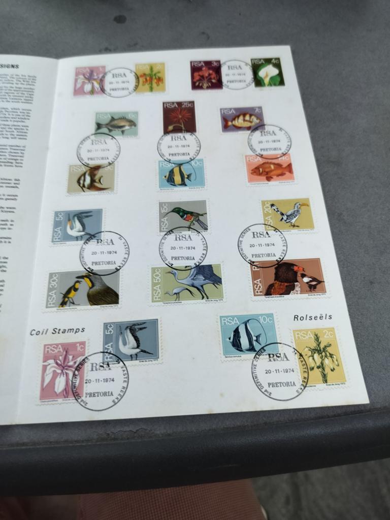 Postzegelfolder Zuid-Afrika met mooie fauna en flora zegels, Ophalen of Verzenden