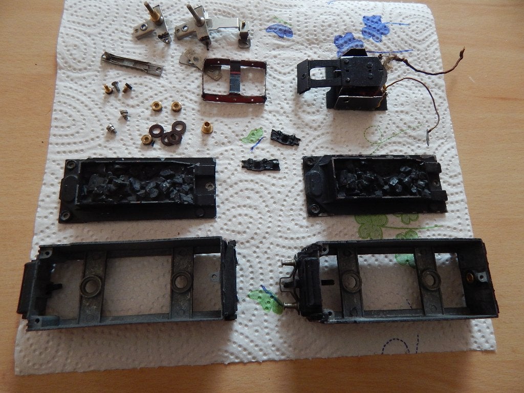 Lot van 2 Tenderdelen in zwaar metaal zeer oud DC?, Gebruikt, Gelijkstroom, Locomotief, Piko