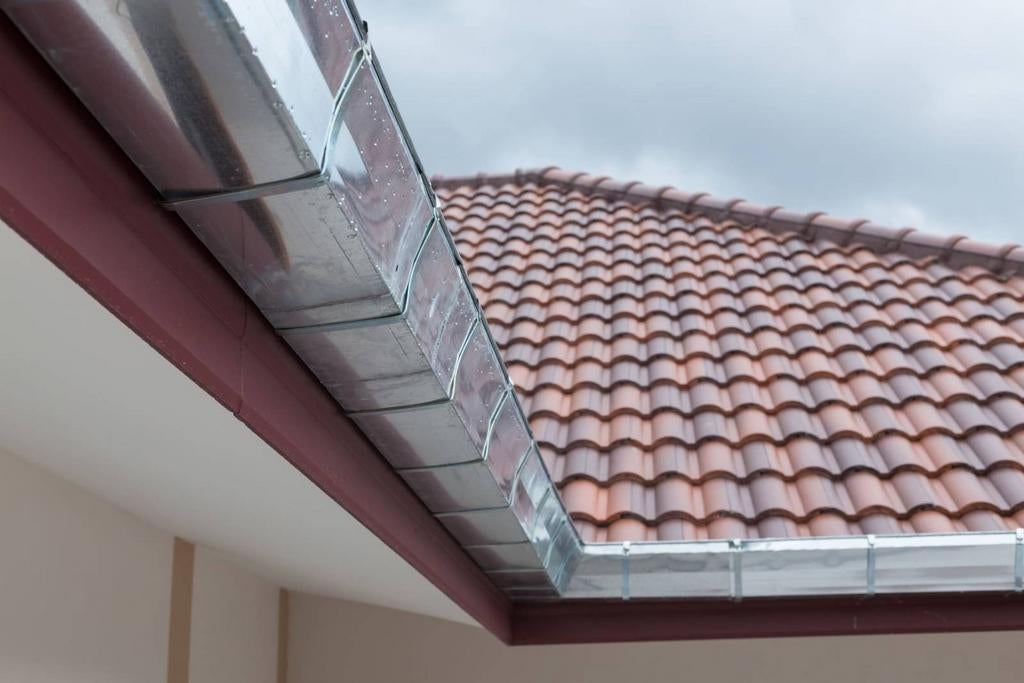 Travaux toiture tous type a-z Reparation ou Renovation, Bois, Tuiles