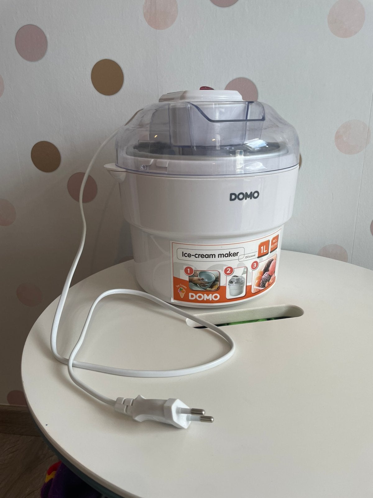 Domo ijsmachine, Ophalen of Verzenden, Zo goed als nieuw, Koelelement