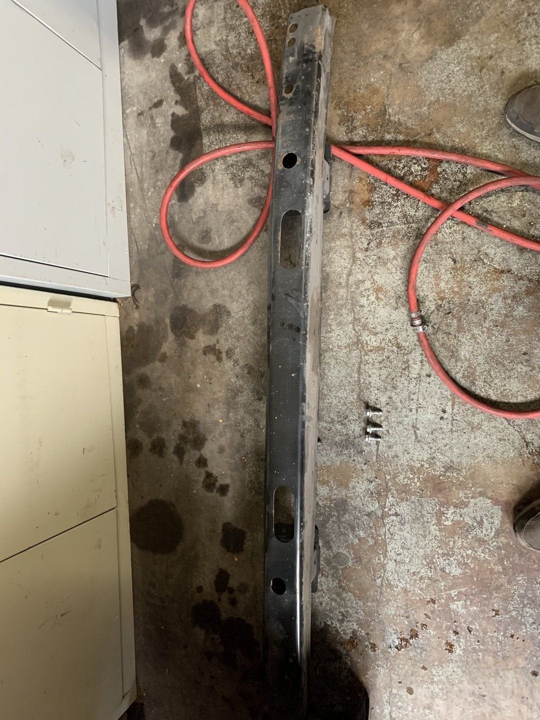 Volkswagen T5 bumperbalk achter, Auto-onderdelen, Ophalen, Gebruikt, -, Volkswagen