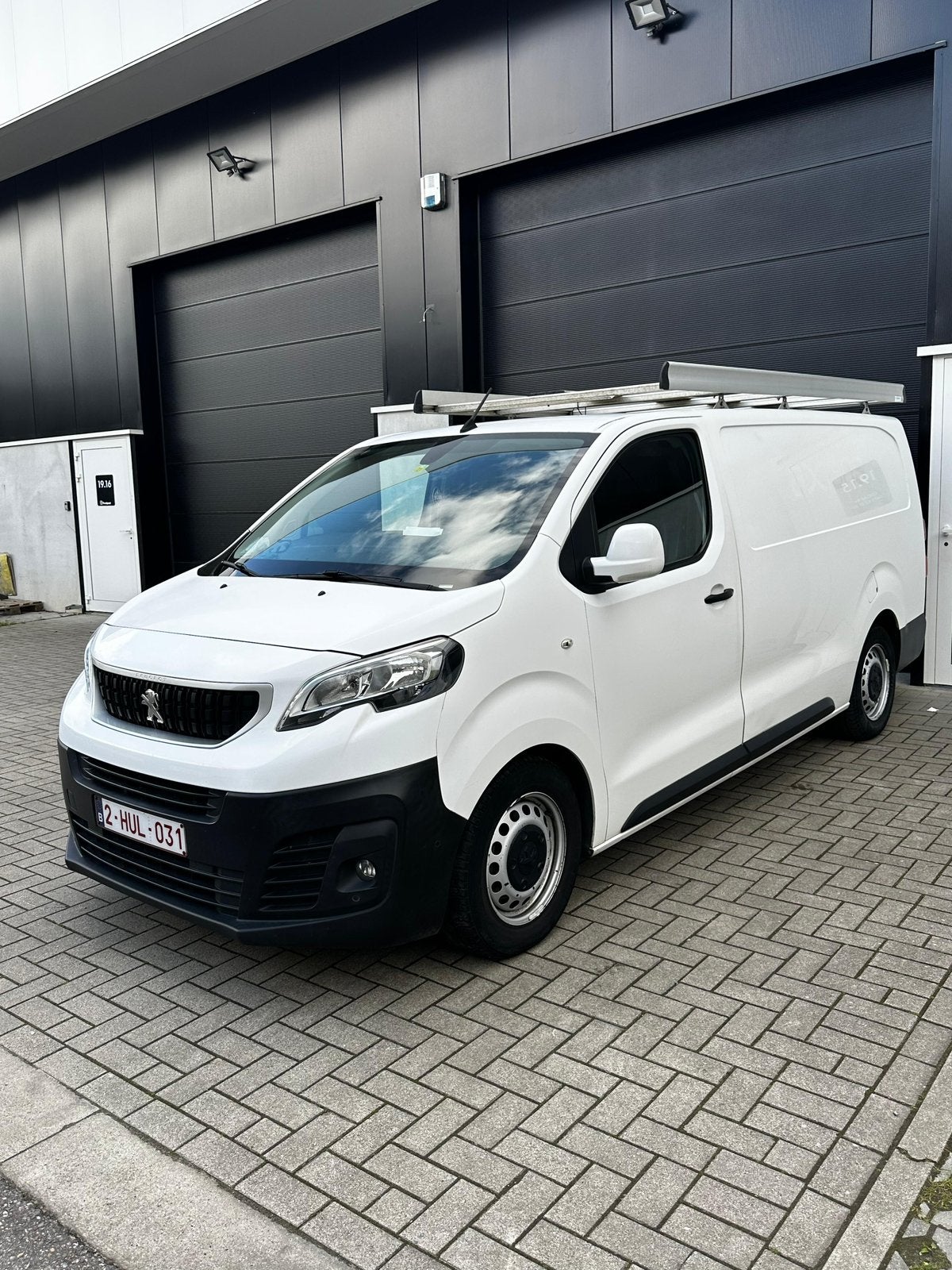 Peugeot Expert 2.0 BlueHDI, Voorwielaandrijving, 1995 cc, Euro 6, 4 cilinders