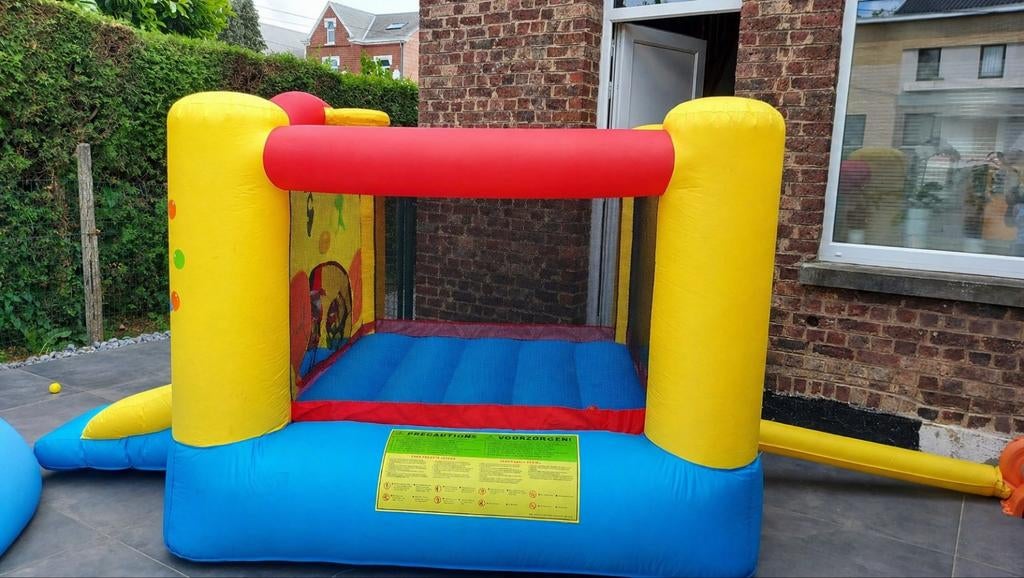 Château gonflable Happy Hop "Clown" avec Toboggan, Enfants & Bébés, Jouets | Extérieur | Coussins gonflables, Enlèvement