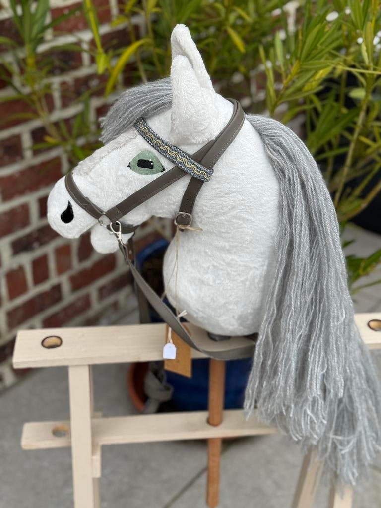 Zenna witte Hobby Horse, Hobby en Vrije tijd, Ophalen of Verzenden
