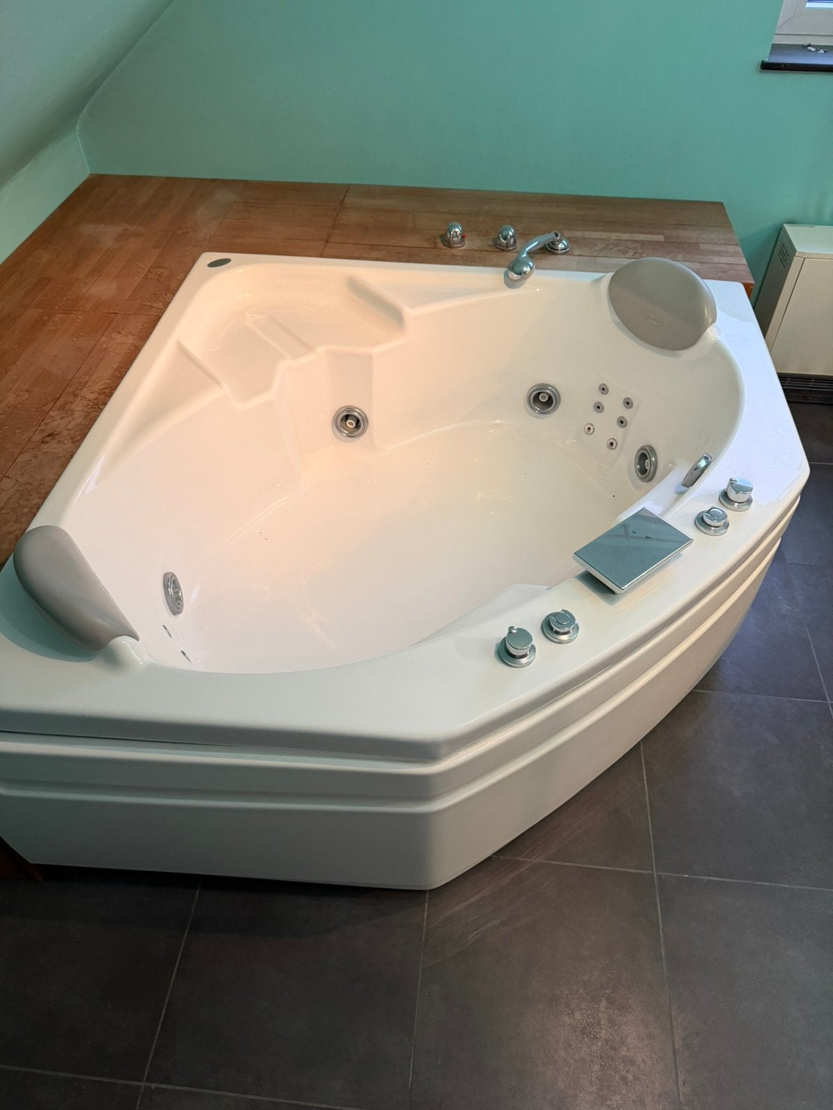 Baignoire, Tuin en Terras, Bubbelbaden en Hottubs, Ophalen, Gebruikt