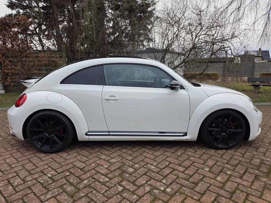 VW beetle sport 2.0 tsi 211 pk 122000 km 12/2013, 4 cilinders, Wit, Leder, Handgeschakeld