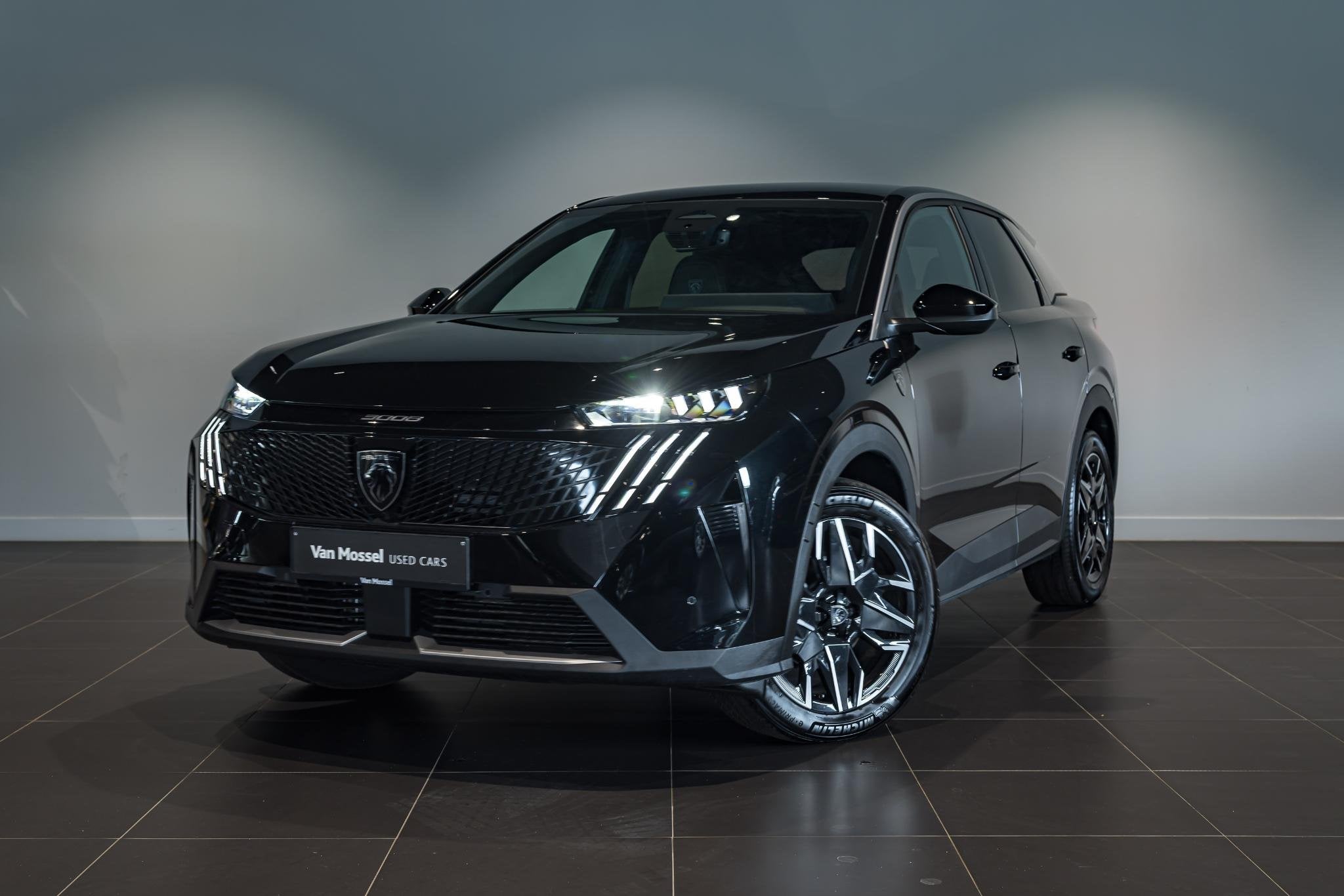 Peugeot 3008 1.2 HYBRID 145 e-DSC6 GT (automatique), 100 kW, Achat, https://public.car-pass.be/vhr/f887b526-0f89-475a-8ee3-4083d2fc69b0