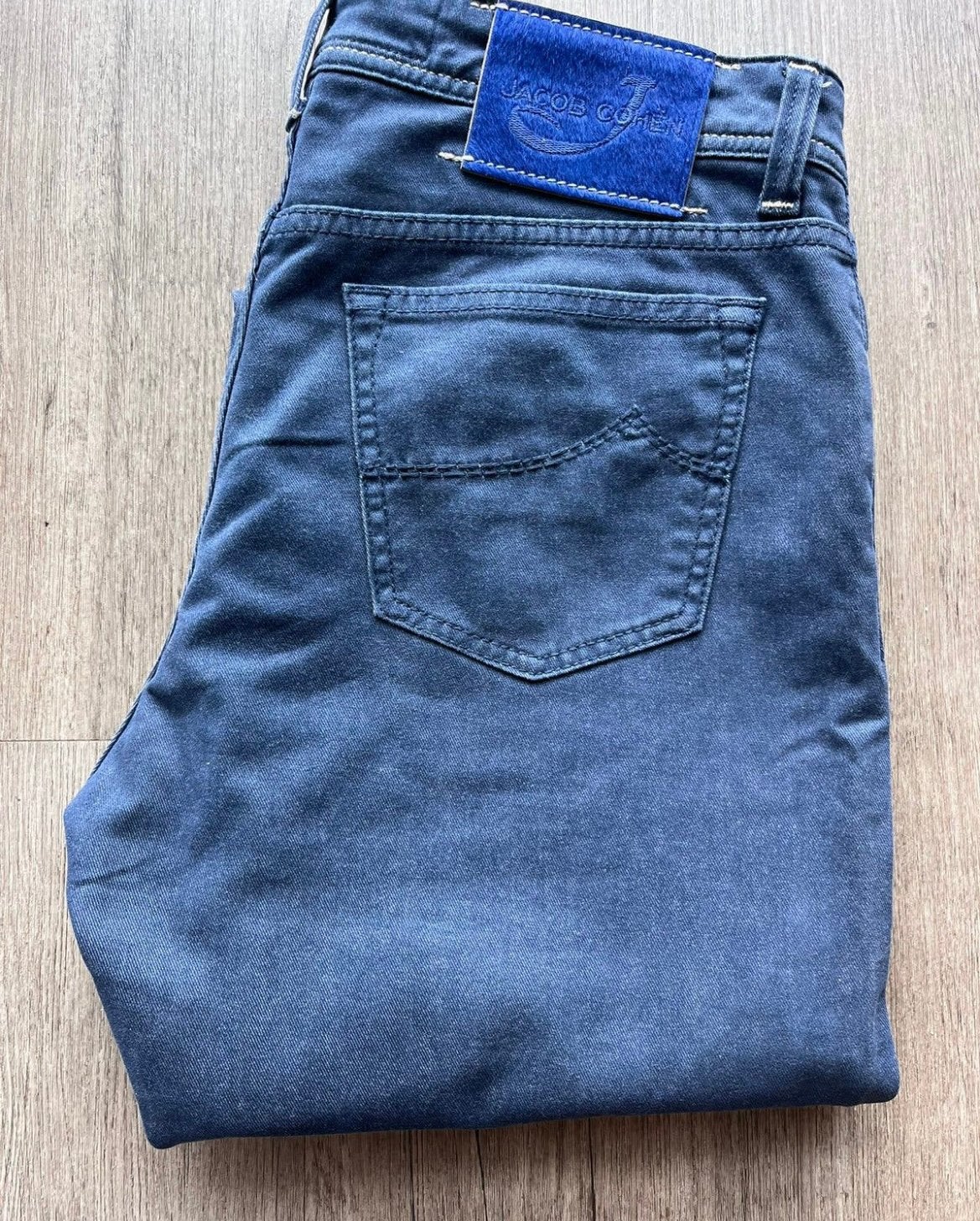 Jacob Cohen jeans size 35 type J688 comfort, Vêtements | Hommes, Jeans, Enlèvement ou Envoi, Comme neuf, Bleu, W36 - W38 (confection 52/54)