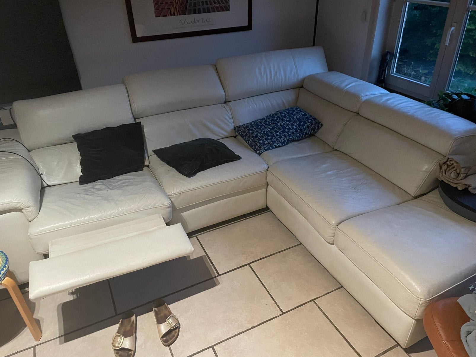 Wit lederen salon. Gratis op te pikken, Ophalen, Gebruikt, Leer, Wit leder