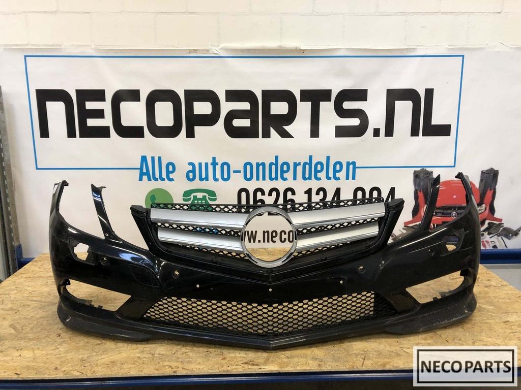 W207 coupe cabrio Amg voorbumper grill origineel, Gebruikt, -, Voor, Ophalen of Verzenden