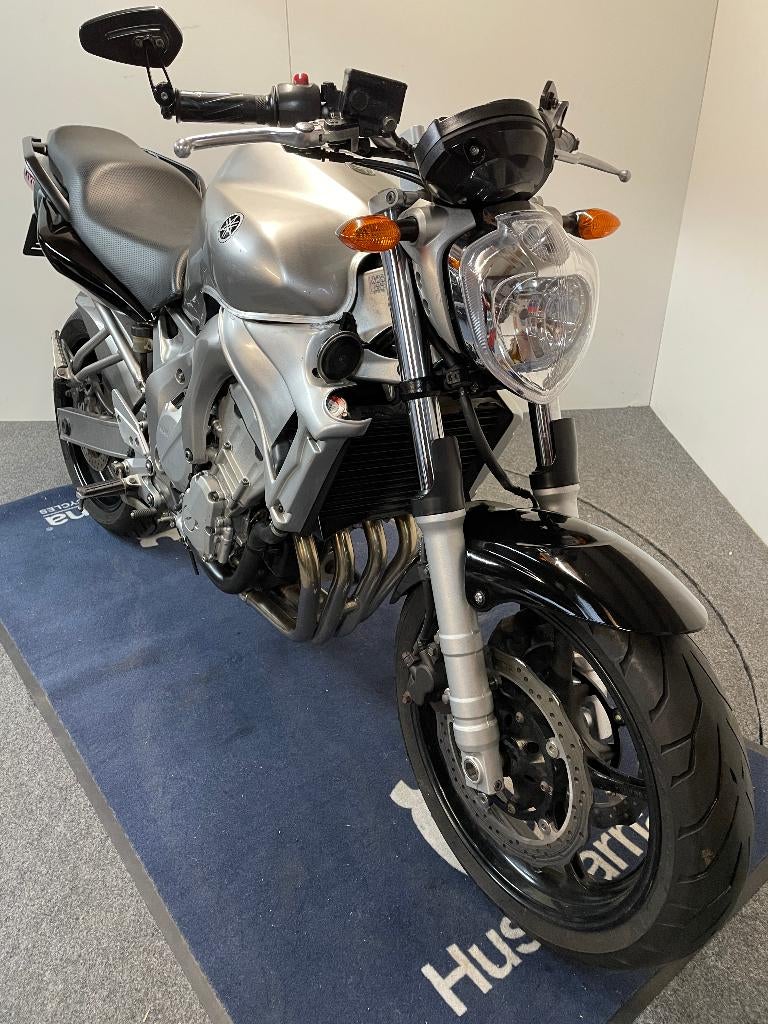 Yamaha FZ 6 MY'05 ref. LS 3317, 4 cilinders, Motorrijbewijs A, Bedrijf, Meer dan 35 kW