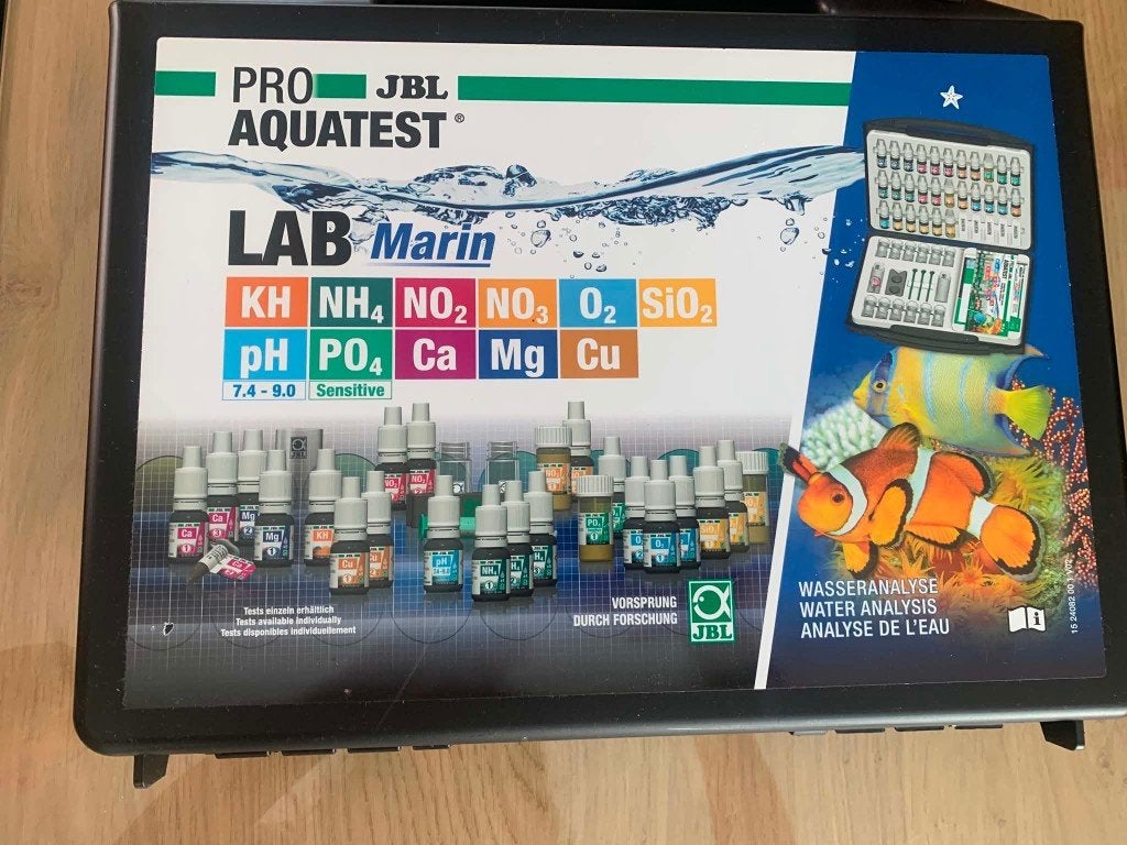Valise de test pour aquarium d'eau de mer PRO JBL d'occasion, Animaux & Accessoires, Poissons | Aquariums & Accessoires, JBL, Enlèvement