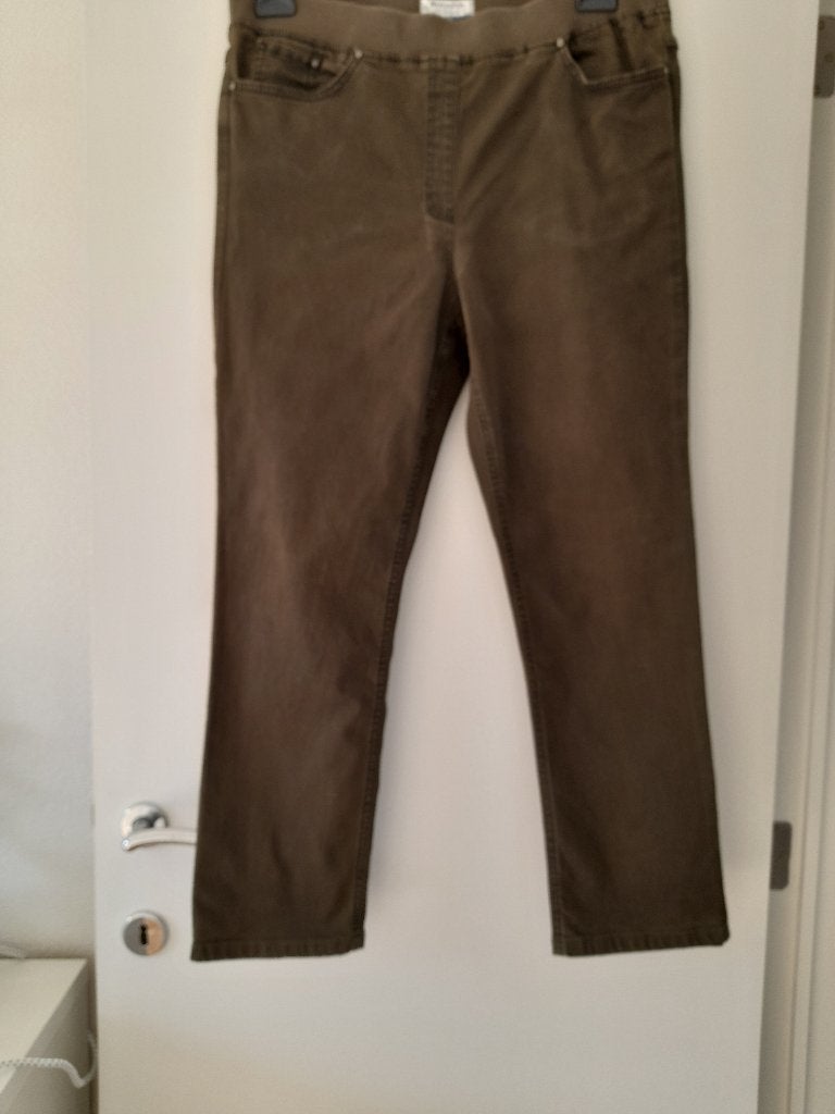 pantalon pour femme taille 42 kaki Brax, Taille 42/44 (L), Enlèvement ou Envoi, Brax, Comme neuf