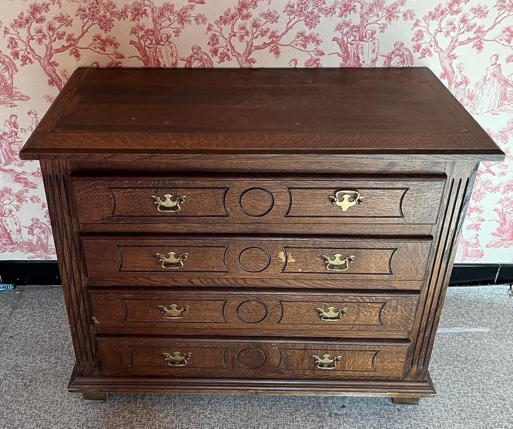 Commode, Enlèvement