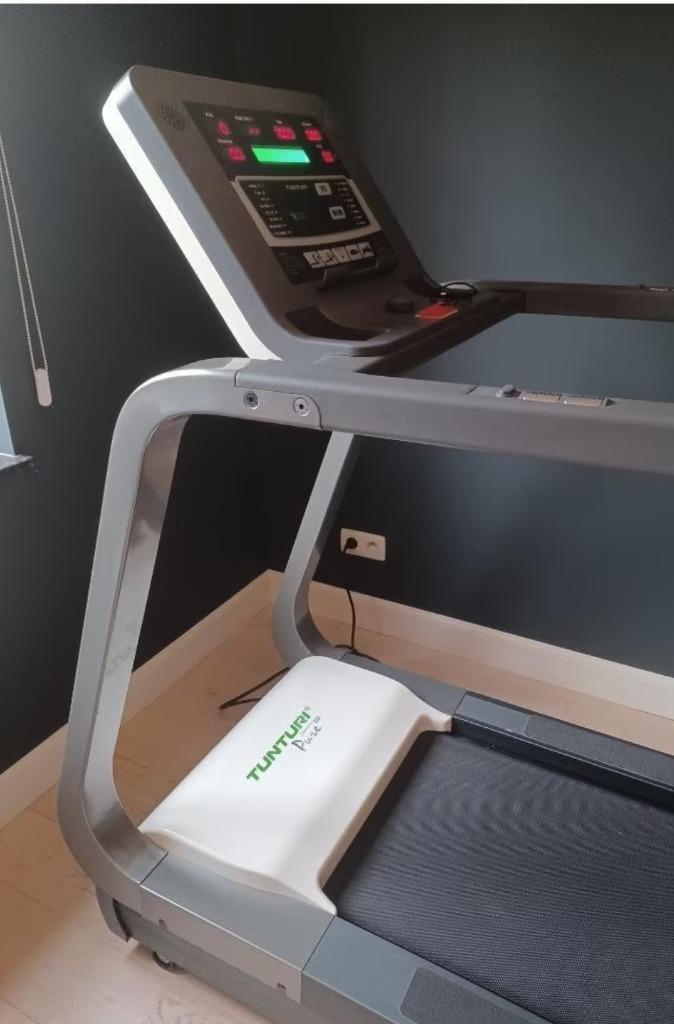 Tunturi Pure run 6.1 professionele loopband, Sport en Fitness, Fitnessapparatuur, Zo goed als nieuw, Loopband, Benen, Overige materialen
