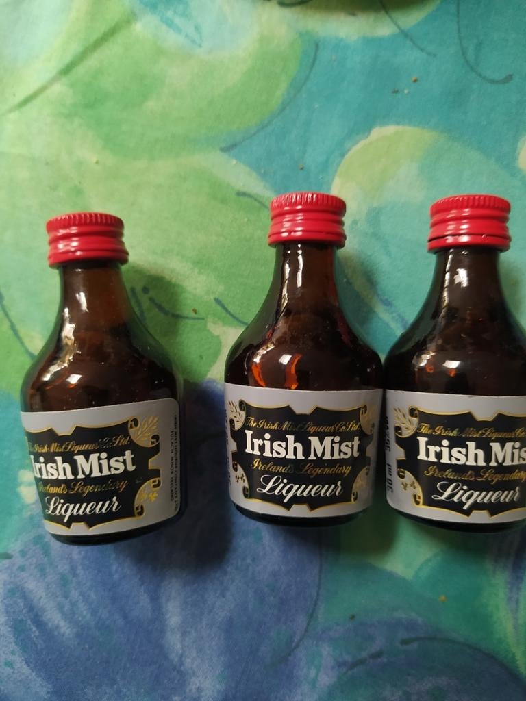 3 volle flesjes likeur Irish Mist, Ophalen of Verzenden, Zo goed als nieuw
