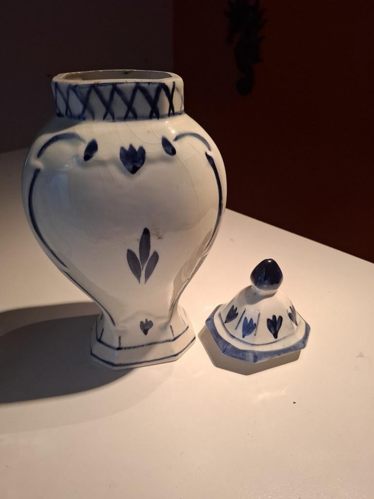 Delfts set vazen, Ophalen