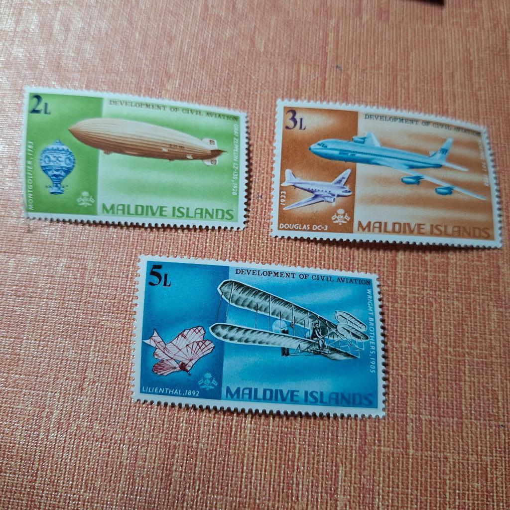 Postzegels op de Maledi, Ophalen of Verzenden, Postfris, Zuid-Azië