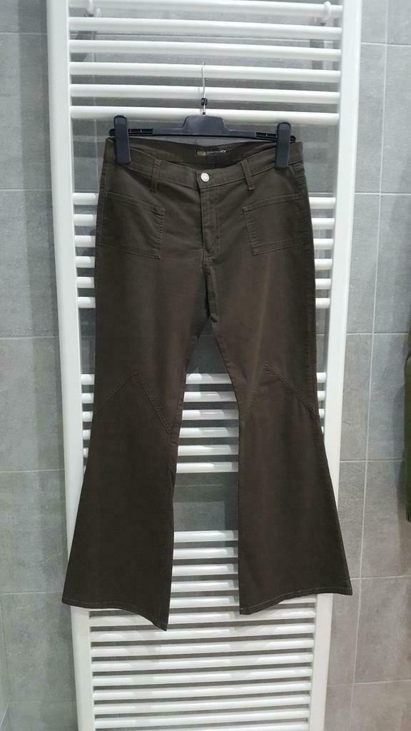 jeans dame marron  neuf JBC  taille 40  flare pour 5  euros, JBC, Enlèvement, Comme neuf, Brun
