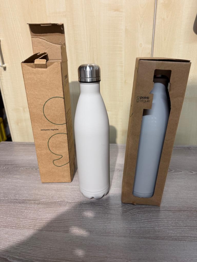 Point Virgule Isoleerfles 750 ml RVS dubbelwandig warm/koud, Maison & Meubles, Cuisine | Ustensiles de cuisine, Neuf, Enlèvement ou Envoi