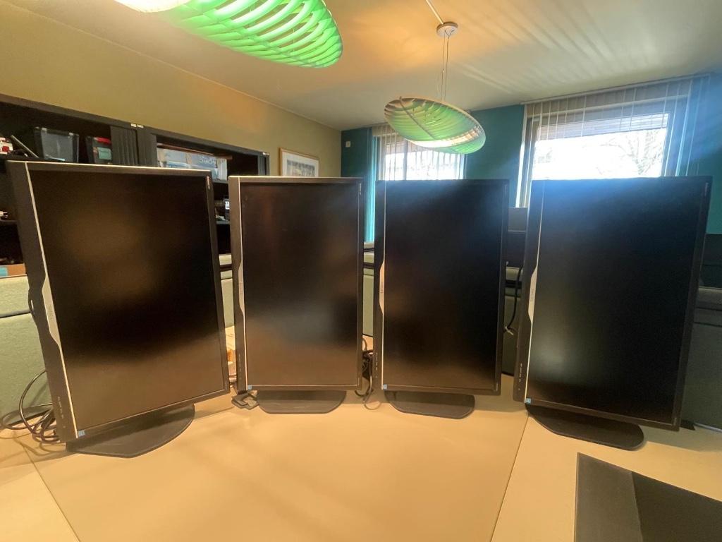 Computerscherm Philips, Computers en Software, Monitoren, Gebruikt, 28", In hoogte verstelbaar, Ultra HD (4K)