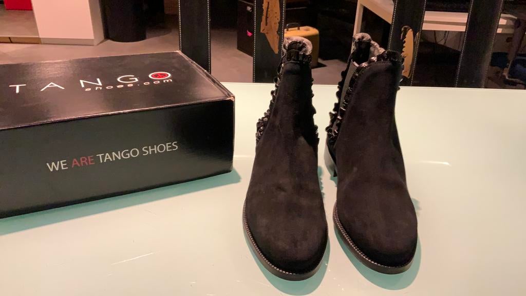 NIEUW Dames botje zwart Nubuck maat 40, Neuf, Tango, Enlèvement ou Envoi, Boots et Botinnes