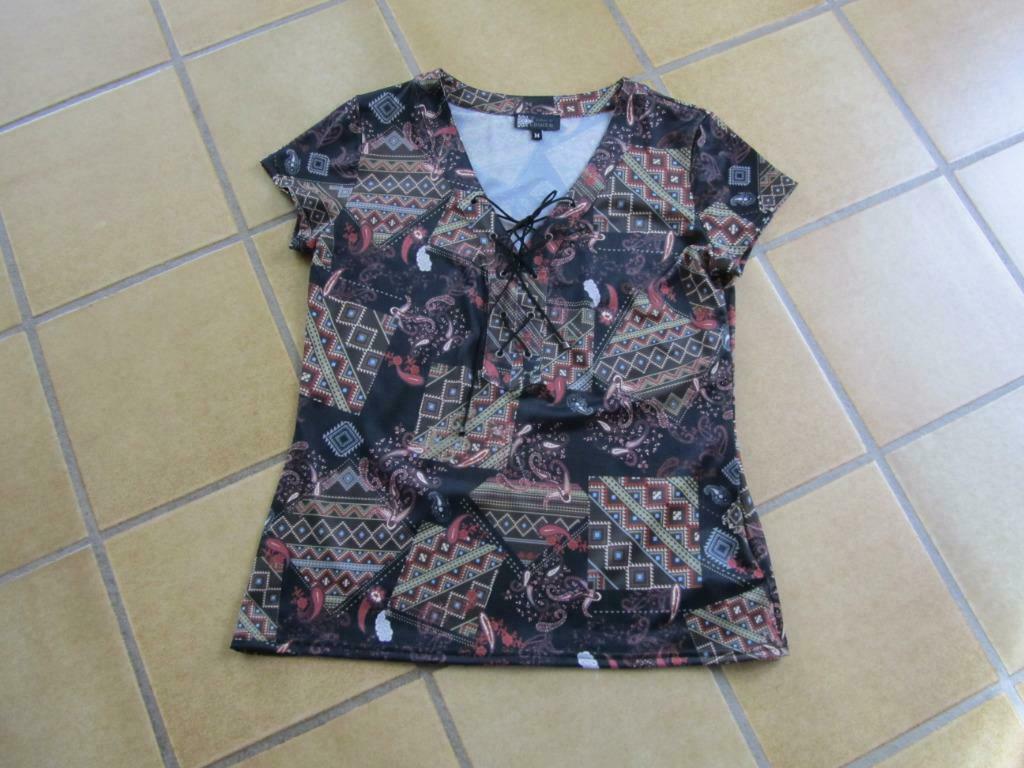 L' histoire de Louise zwart motief  bloesje maat M nu € 10, Enlèvement ou Envoi, Neuf, Taille 38/40 (M), Brun