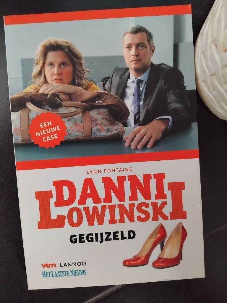 boek danni lowinski gegijzeld, Ophalen, Gelezen