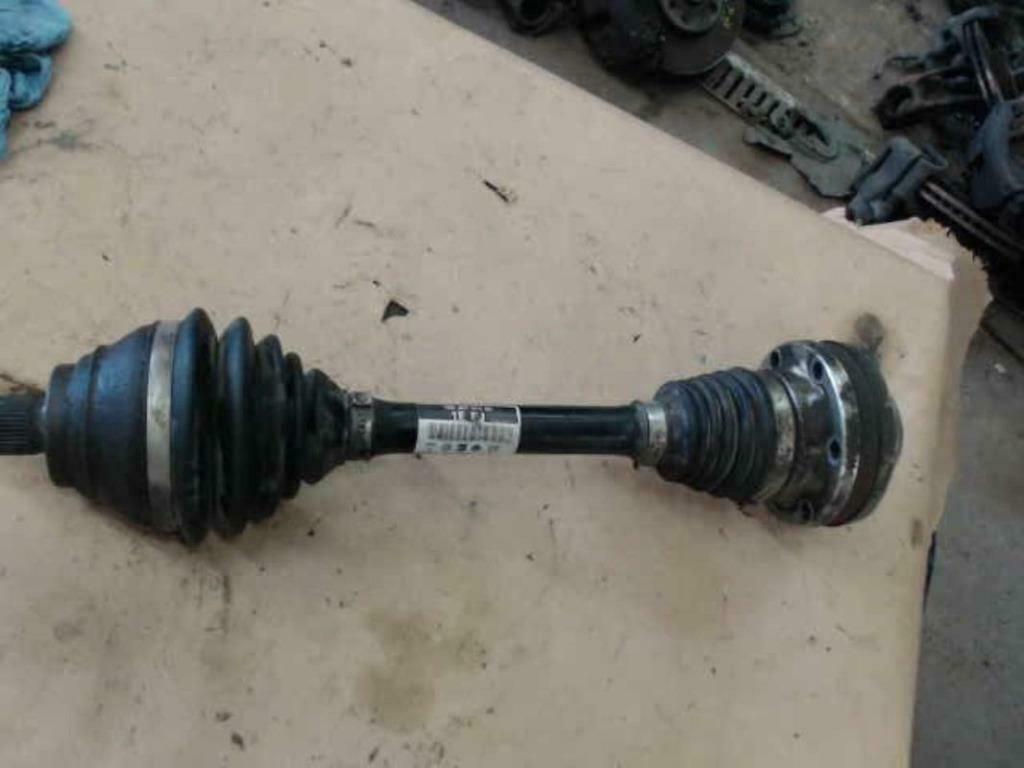 cardan gauche  audi A3 8p  2.0tdi 1k0407271ee, Autos : Pièces & Accessoires, Enlèvement, Audi
