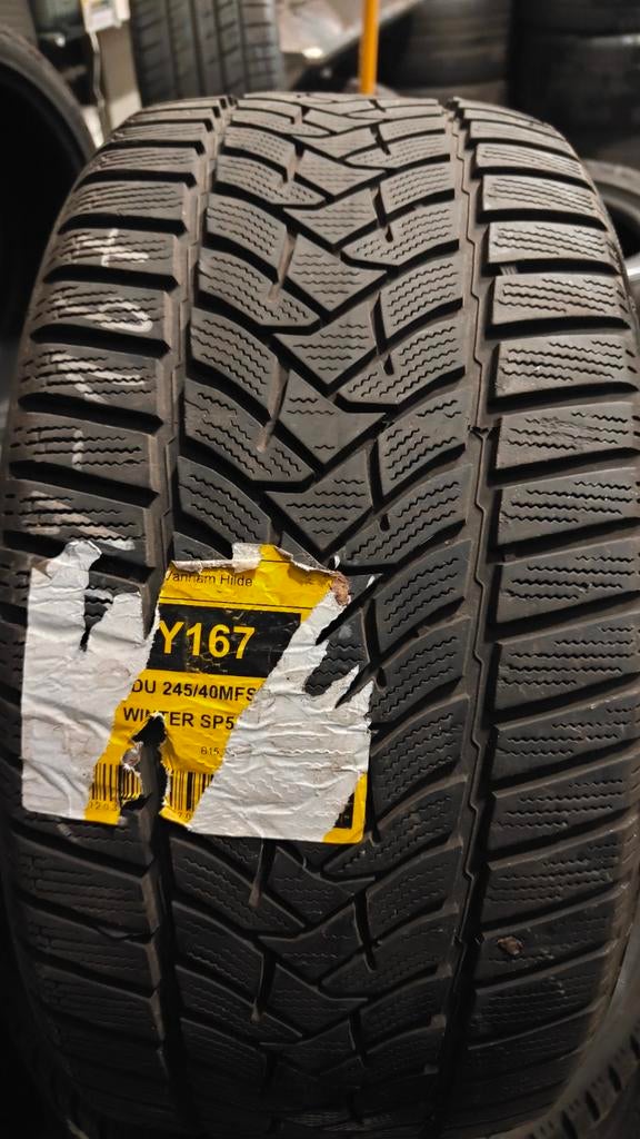 245/40r18 Dunlop 60€ per stuk met montage en balanceren, Ophalen