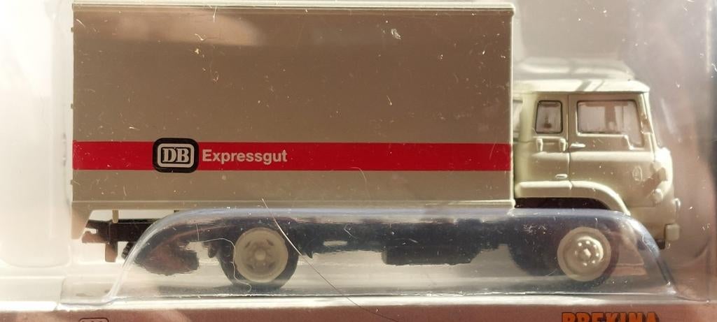 H0LK 1107 BEDFORD TRUCK 1/87, Verzenden, Nieuw, Bus of Vrachtwagen, Brekina