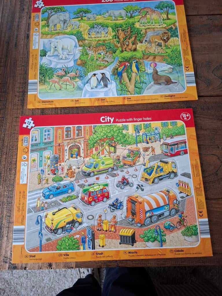 Inlegpuzzels in dikke karton. 12 stuks " Zoo" en "City", Ophalen of Verzenden