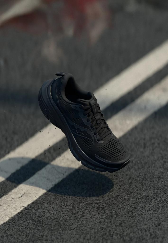 Saucony guide 18, Comme neuf, Enlèvement, Chaussures de sport, Noir