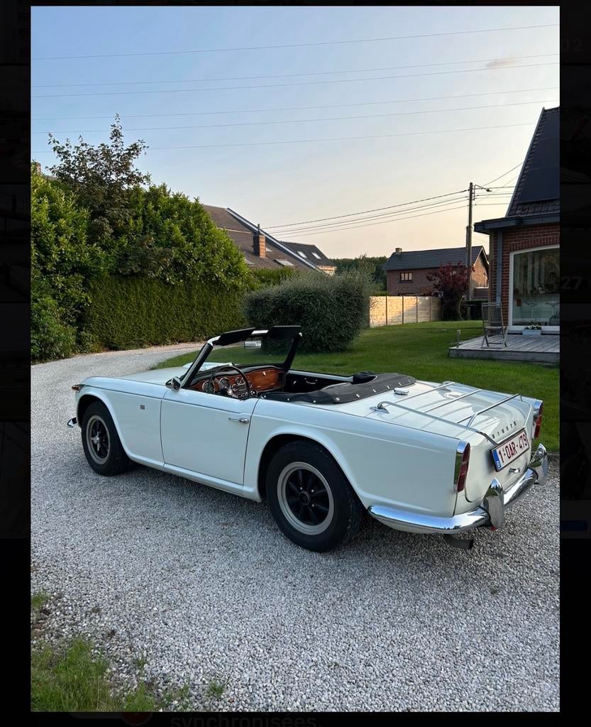 Triumph TR4 A, Autos, Triumph, Particulier, TR4, Essence, Enlèvement