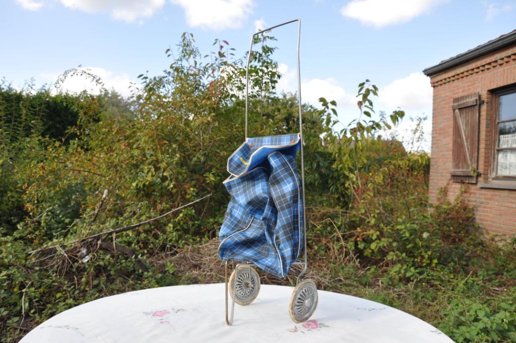 §  ancien jouet d'enfant caddy metal et plastique, Antiquités & Art, Enlèvement ou Envoi