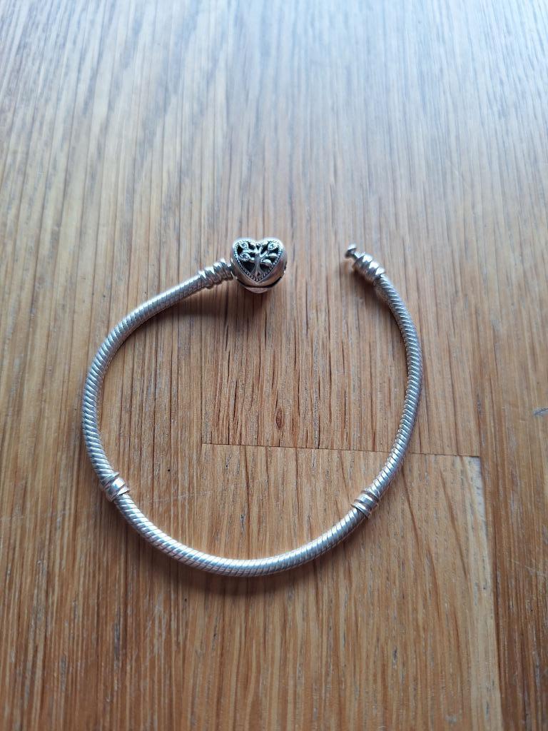 Pandora bedelarmband Three of life, Pandora, Ophalen of Verzenden, Zo goed als nieuw, 1 bedel
