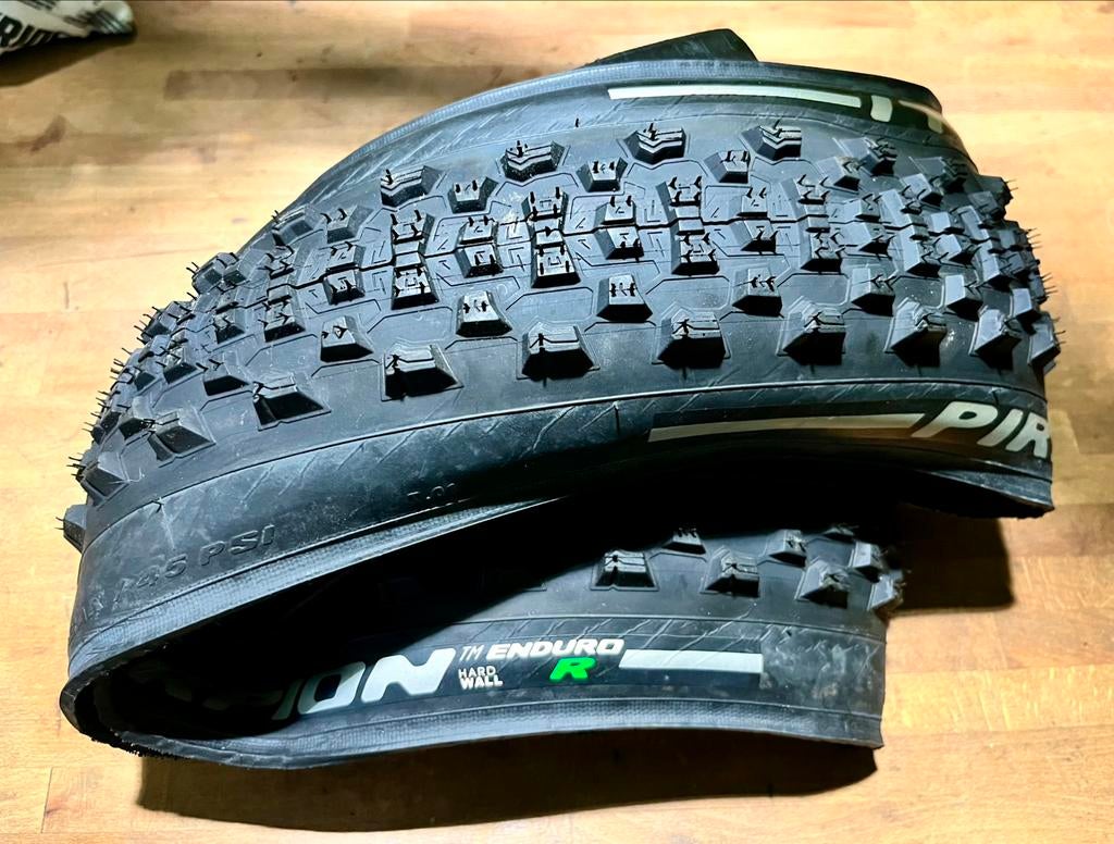 Pirelli Scorpion Enduro R 27,5, Ophalen of Verzenden, Nieuw, Band, PIRELLI