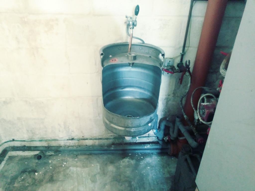 Urinoir inox fut de bière 50 litres, Enlèvement, Comme neuf, Autres types