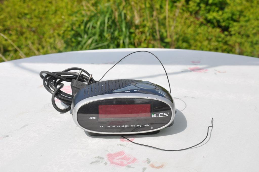 §  radio reveil ices, Ophalen of Verzenden, Gebruikt, Overige typen