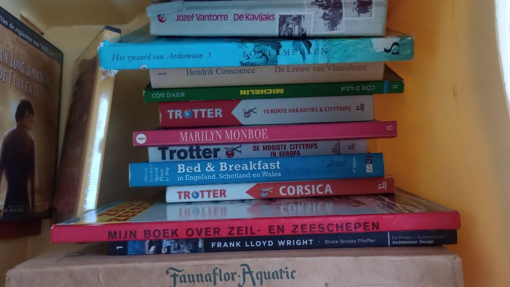 boek boeken faunaflor Aquatics cote D'or, Enlèvement ou Envoi, Comme neuf