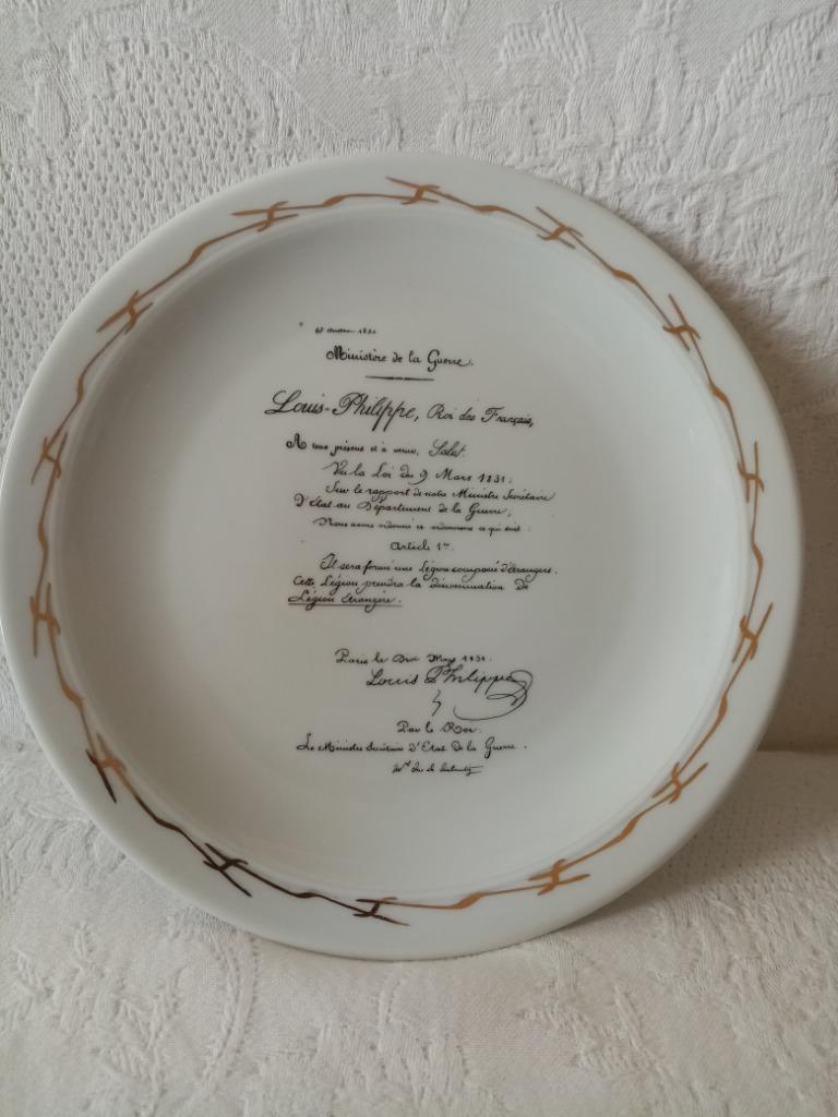 Assiette porcelaine commémorative du Roi Louis Phillipe 21cm, Enlèvement ou Envoi