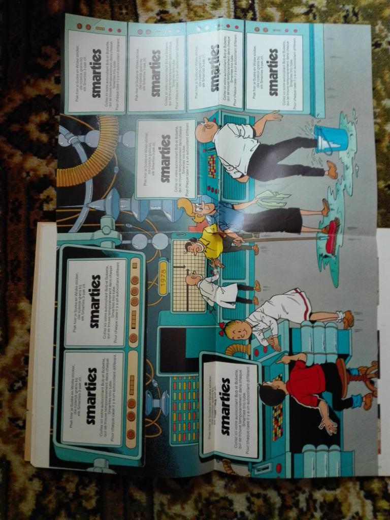 164) Tof voor verzamelaars: suske en wiske + poster smarties, Boeken, Eén stripboek, Ophalen of Verzenden, Gelezen