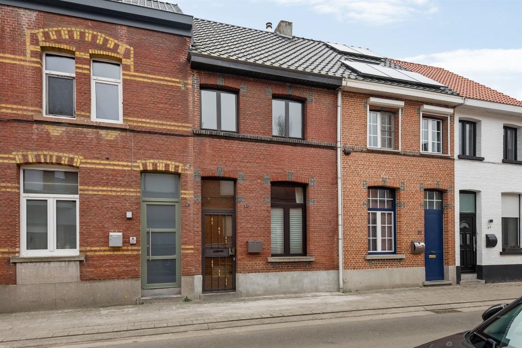 Eengezinswoning met tuin, terras en nieuwe keuken, Immo, 200 tot 500 m², 110 m², Antwerpen, Antwerpen (stad)