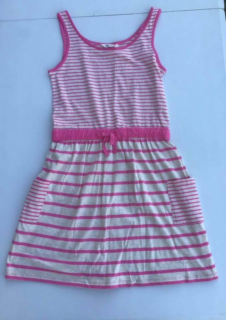 Robe neuve H&M taille 170, Enfants & Bébés, Vêtements enfant | Taille 170, Neuf, Robe ou Jupe, Enlèvement ou Envoi, H&M