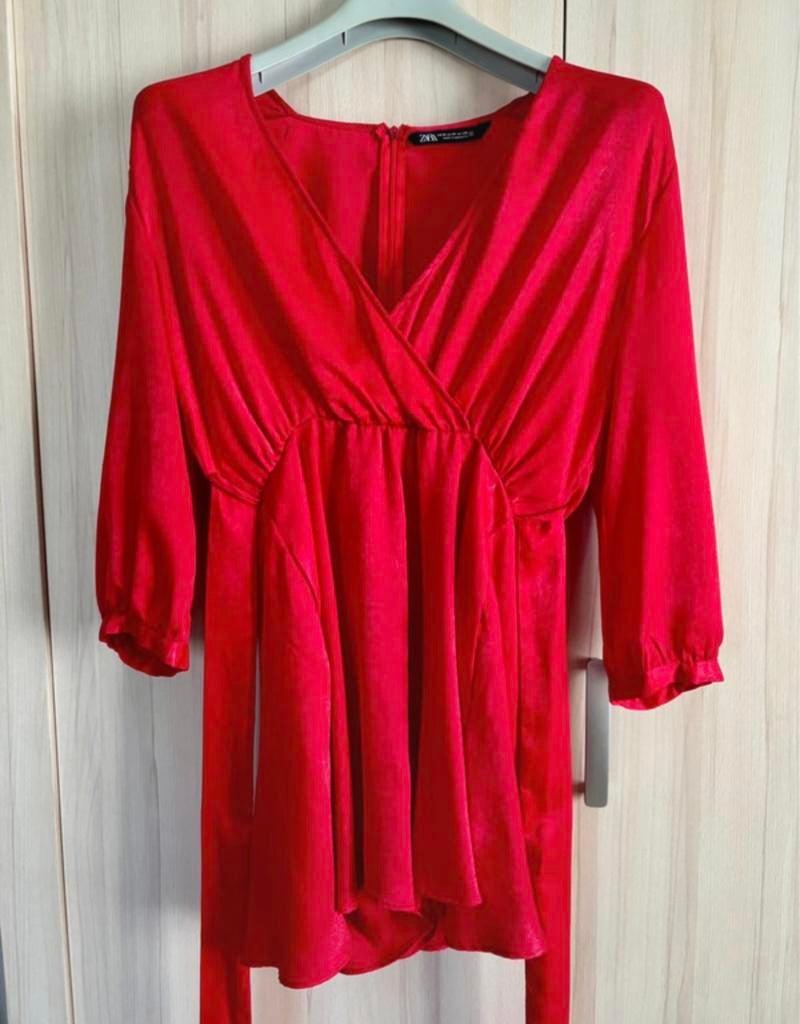 Rode jumpsuit Zara maat M - €13, Maat 38/40 (M), Zara, Ophalen of Verzenden, Zo goed als nieuw