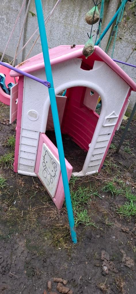 Maison Hello kitty, Enfants & Bébés, Jouets | Extérieur | Cabanes d'enfant, Enlèvement