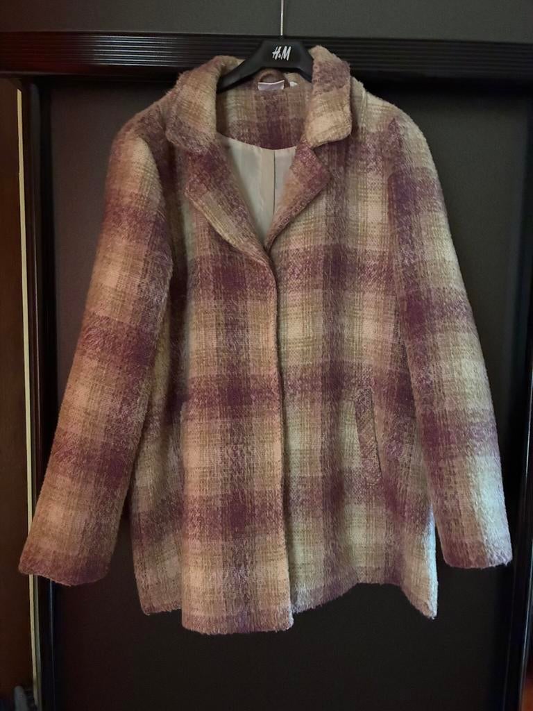 Dames winterjas geruit, Ophalen of Verzenden, Zo goed als nieuw, Maat 42/44 (L), Beige